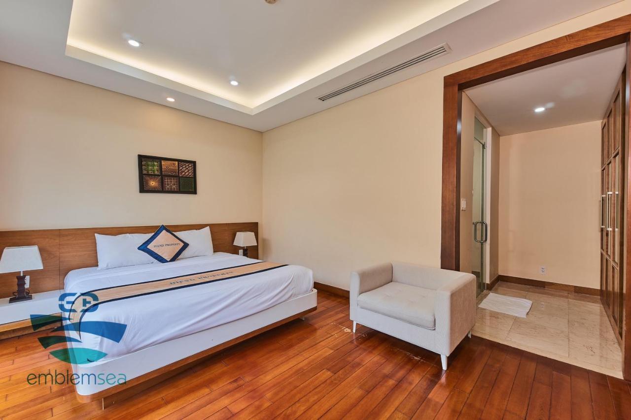 Emblem Sea 4 Bedroom Villas Da Nang Exterior foto